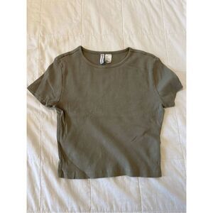 H&M CROPPED T-SHIRT